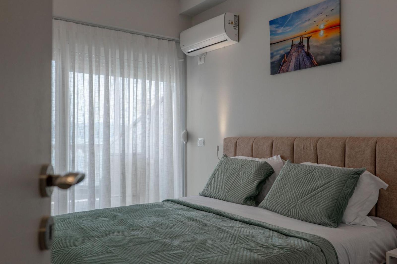 Esel Apartments Sarandë Exterior foto